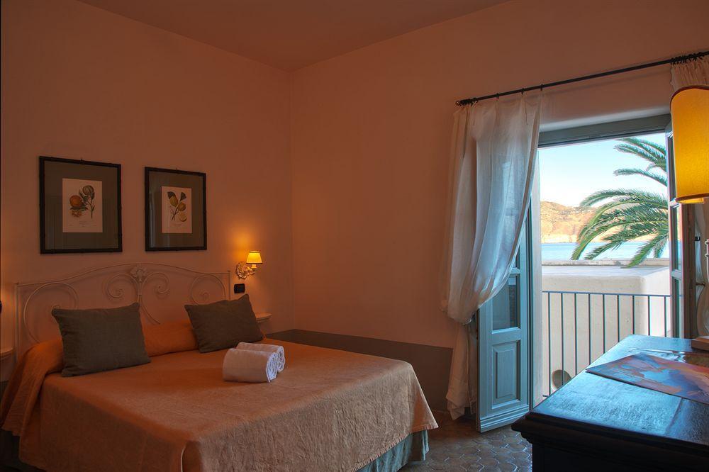 La Salina Hotel Borgo Di Mare Lingua Bagian luar foto